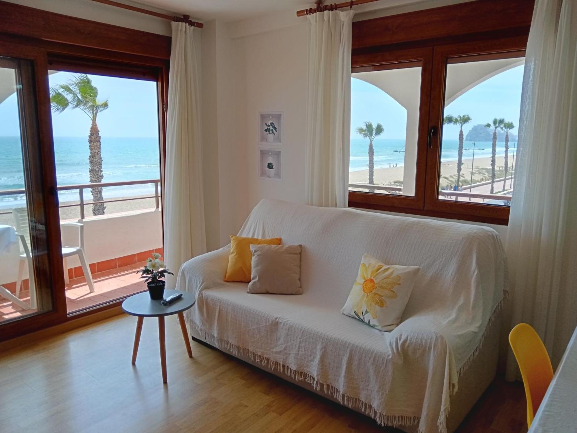 Appartement Primera Linea De Playa, Ada Benedicto Xiii, Aire Acondicionado, Wifi, Parking *